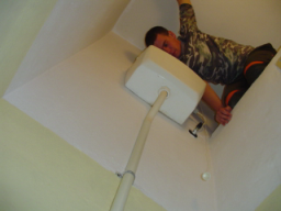 �patn� n�m splachoval z�chod...tak�e to n�kdo musel opravit, no.